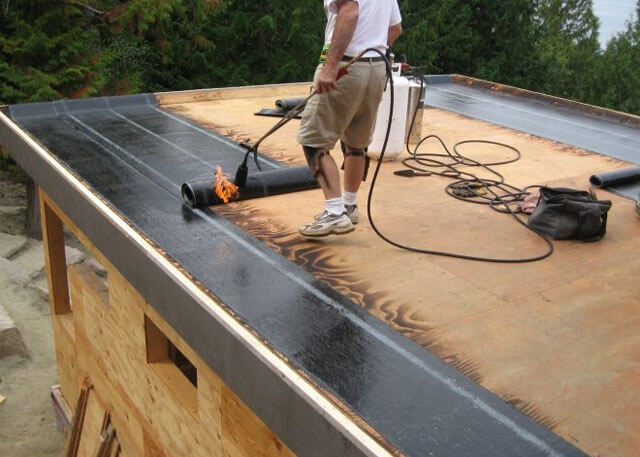 Укладка технониколь на деревянную крышу.  покрыть своими руками .