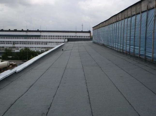 Особенности рубероида для крыши