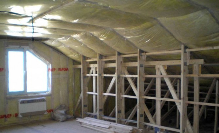 Теплоизоляция панельного потолка