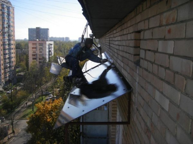 Как сделать крышу на балконе своими руками