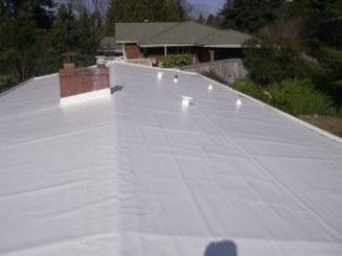 Подбираем оптимальные материалы для гидроизоляции крыши