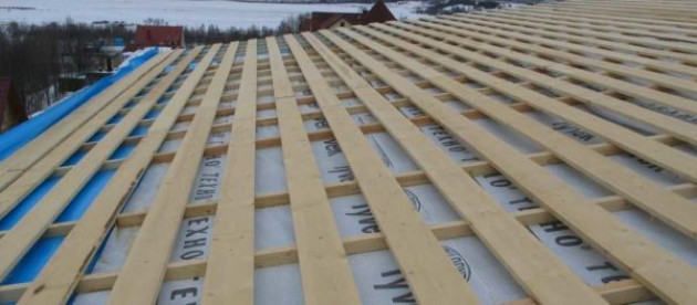 Фотоотчет со стройки: односкатная крыша на доме из газобетона