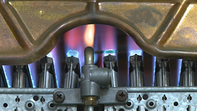 Как почистить горелку газового котла, ее форсунки и запальник?