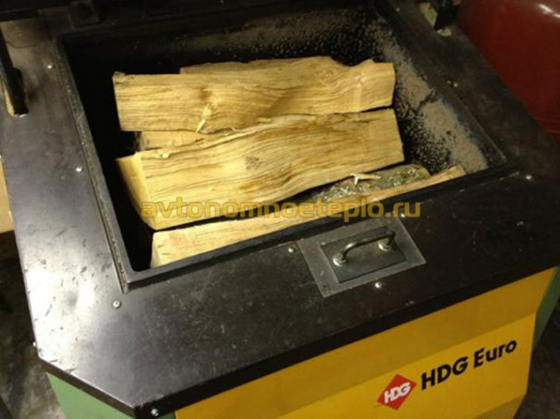 Как топить шахтный котел дровами