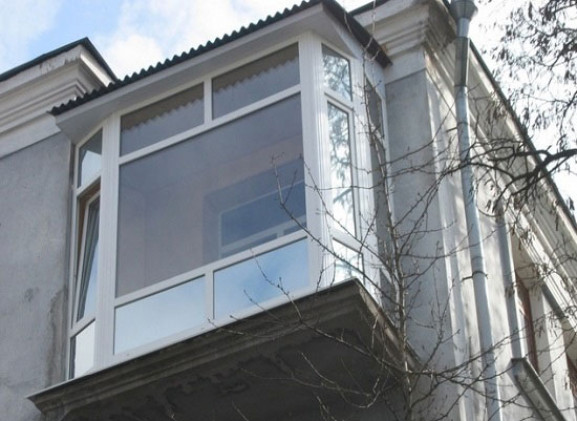 Разновидности балконных крыш