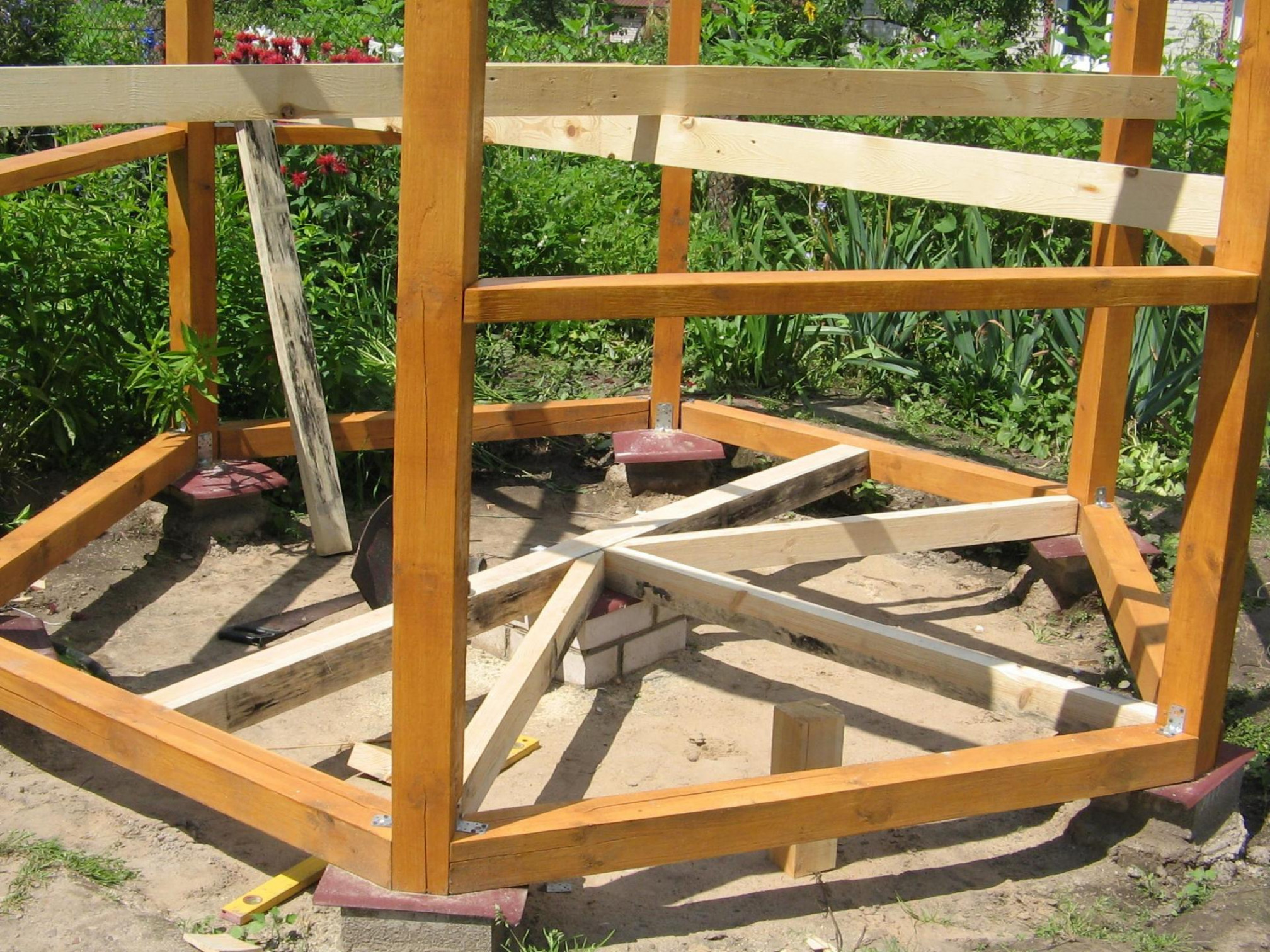 Пошаговая инструкция по строительству из дерева