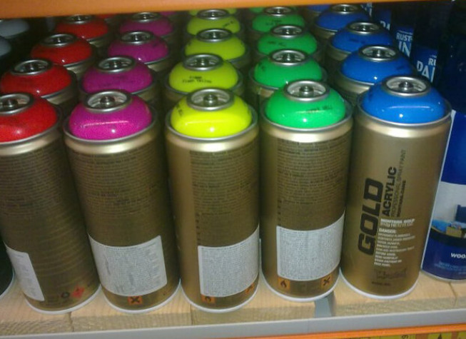 От чего зависит выбор краски для батарей